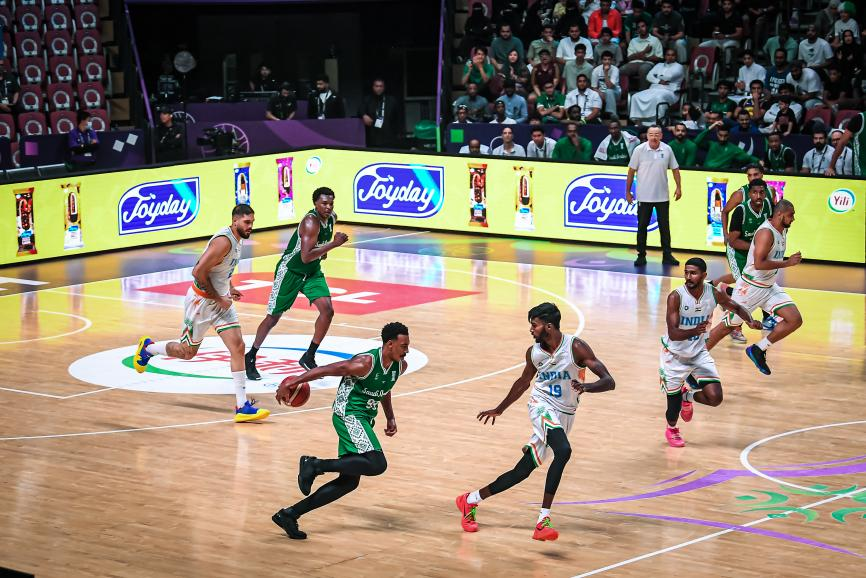 华体会官网-伊利携海外子品牌亮相FIBA亚洲杯，全球化布局加速